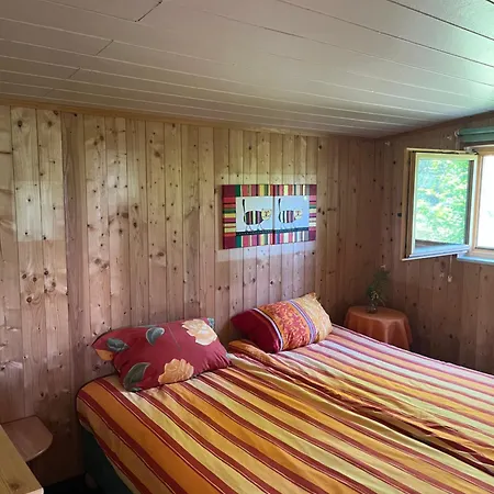 Hébergement de vacances Cozy In The Heart Of Nature *